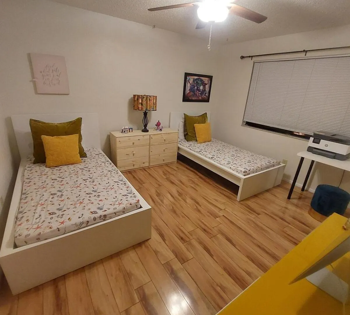 טאמפה Ogun Suite-Technology Infused Stylish Home